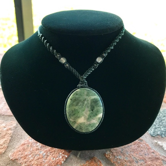 Sold macrame boho agate gemstone necklace - Picture 2 of 8